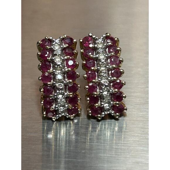 Vintage 10k solid yellow gold white gold two tone ruby diamond bar stud earrings